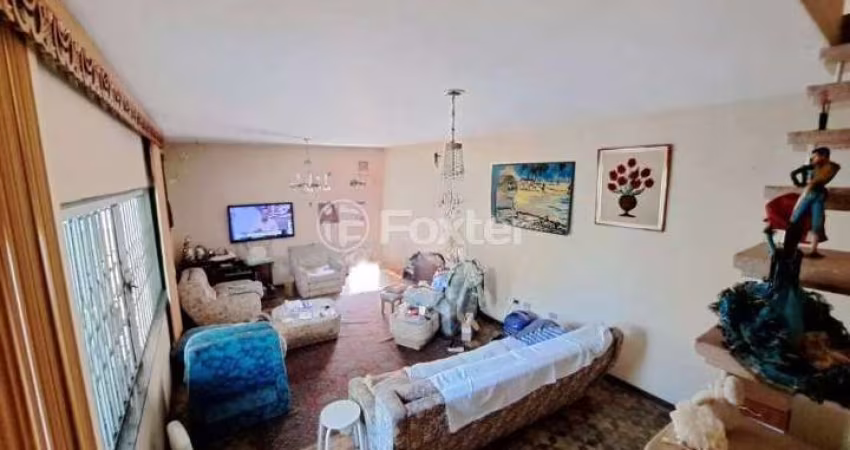 Casa com 3 quartos à venda na Rua Junqueirópolis, 47, Quinta da Paineira, São Paulo