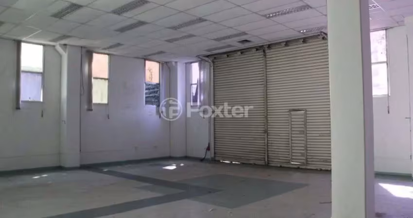 Barracão / Galpão / Depósito à venda na Avenida Engenheiro Eusébio Stevaux, 2496, Jurubatuba, São Paulo