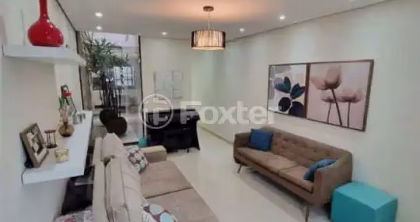 Casa com 3 quartos à venda na Rua Aricurana, 84, Cidade Antônio Estevão de Carvalho, São Paulo