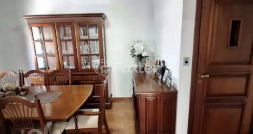 Casa com 5 quartos à venda na Rua Ordenações, 251, Vila Carrão, São Paulo