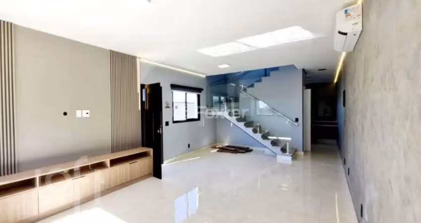 Casa em condomínio fechado com 3 quartos à venda na Rua Peloponeso, 314, Jardim Semiramis, Cotia