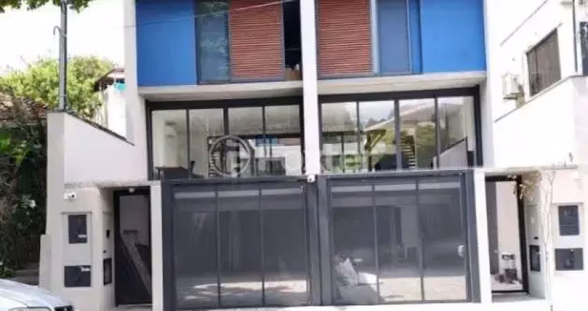 Casa com 3 quartos à venda na Rua Realengo, 232, Vila Madalena, São Paulo