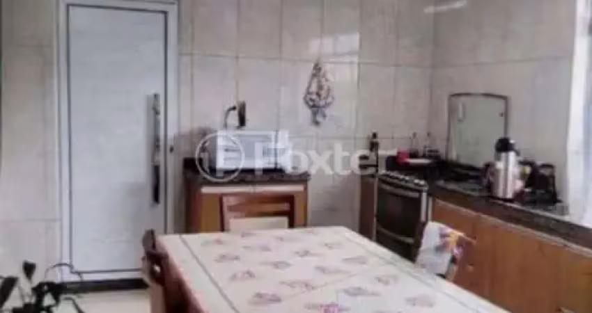 Casa com 5 quartos à venda na Rua Luís Picolo, 344, Cidade Nitro Operária, São Paulo