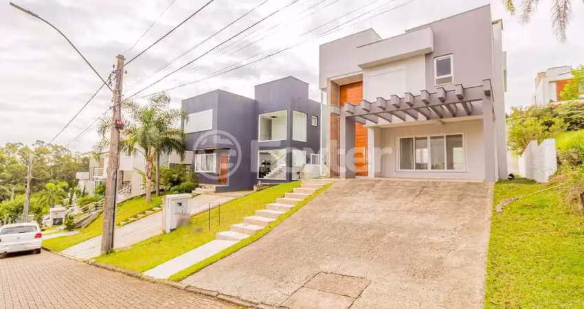 Casa em condomínio fechado com 3 quartos à venda na Avenida Senador Salgado Filho, 8500, Jardim Krahe, Viamão