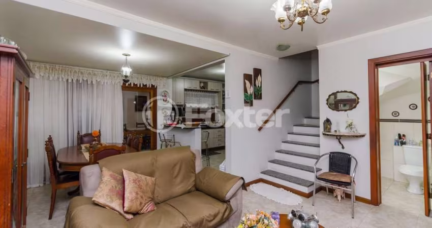 Casa em condomínio fechado com 4 quartos à venda na Rua Catumbi, 301, Medianeira, Porto Alegre