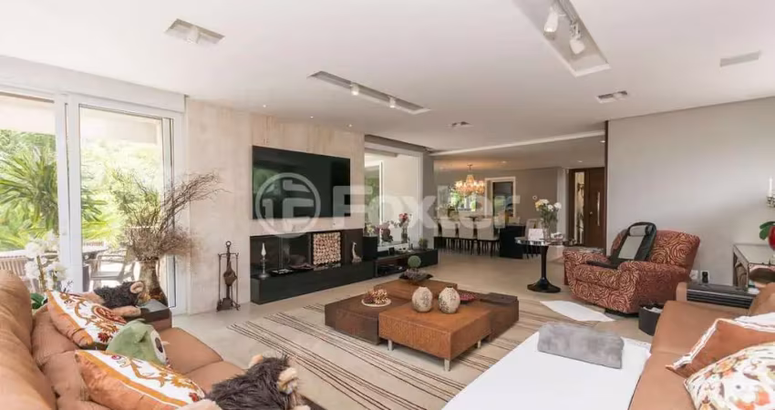 Casa em condomínio fechado com 4 quartos à venda na Avenida Bento Gonçalves, 8083, Agronomia, Porto Alegre