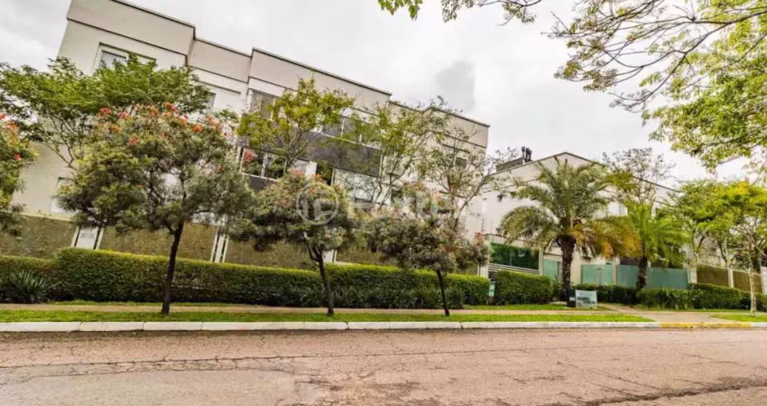 Apartamento com 3 quartos à venda na Rua Araruama, 805, Vila Jardim, Porto Alegre