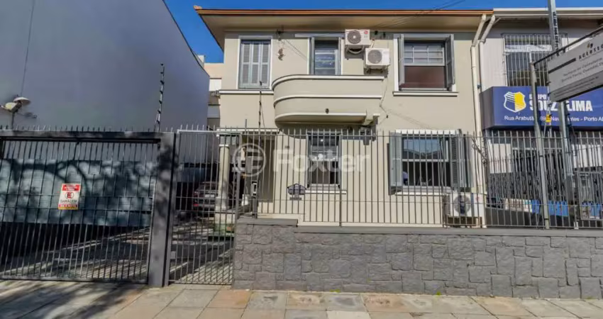 Casa comercial com 5 salas à venda na Rua Arabutan, 179, Navegantes, Porto Alegre