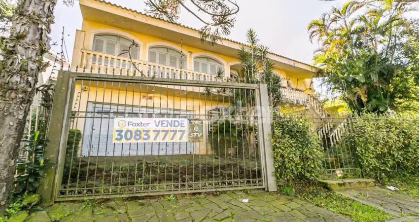 Casa com 5 quartos à venda na Rua Monte Alverne, 154, Chácara das Pedras, Porto Alegre