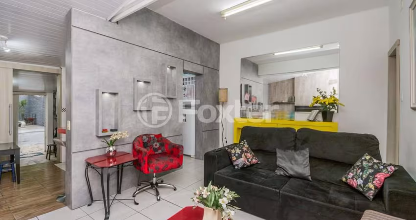 Casa com 3 quartos à venda na Rua Conselheiro Travassos, 533, Floresta, Porto Alegre