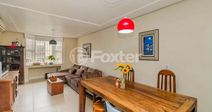 Casa em condomínio fechado com 3 quartos à venda na Rua Conde da Figueira, 459, Vila Jardim, Porto Alegre