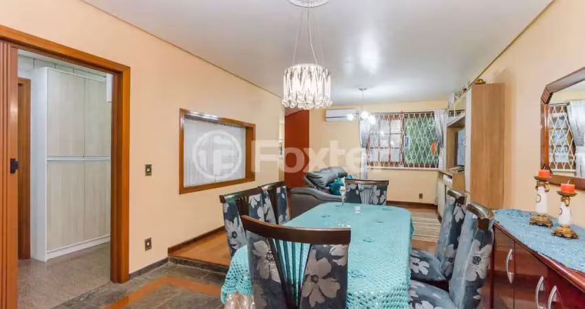 Apartamento com 3 quartos à venda na Avenida Coronel Lucas de Oliveira, 2275, Petrópolis, Porto Alegre