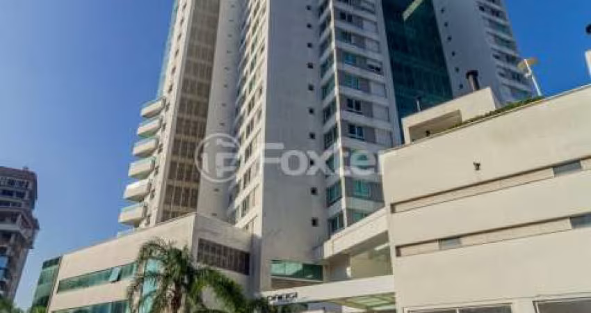 Loft com 1 quarto à venda na Rua Valdir Antônio Lopes, 199, Três Figueiras, Porto Alegre