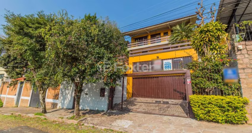 Casa com 3 quartos à venda na Rua Coronel Ruy da Cunha Paim, 35, Nonoai, Porto Alegre