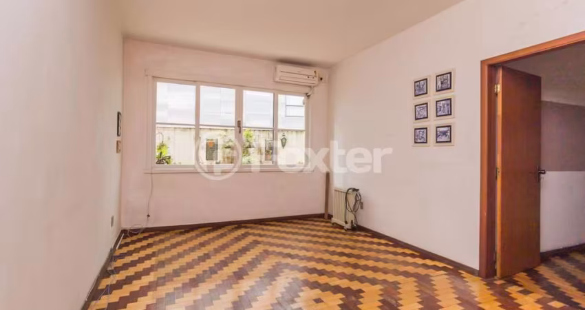 Apartamento com 3 quartos à venda na Avenida Cristóvão Colombo, 2270, Floresta, Porto Alegre