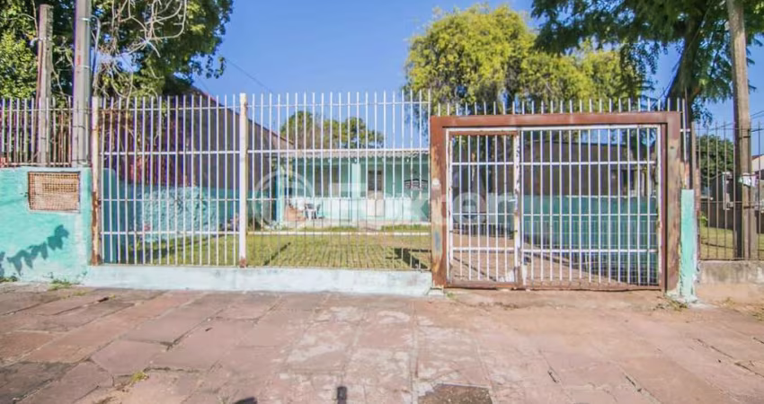 Casa comercial com 1 sala à venda na Rua Professor Joaquim Louzada, 193, Camaquã, Porto Alegre