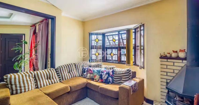 Casa com 3 quartos à venda na Rua dos Cardeais, 320, Centro, Gravataí