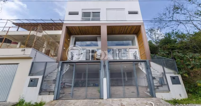 Casa com 3 quartos à venda na Rua Professor Luiz Antônio Lopes, 360, Morro Santana, Porto Alegre