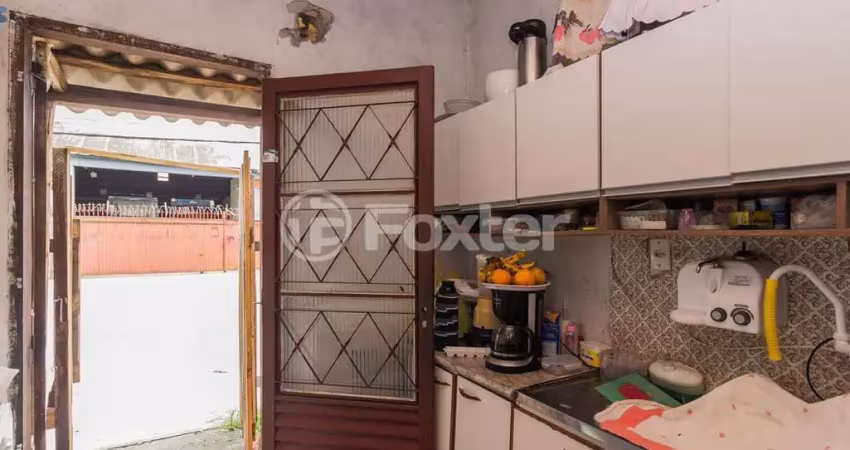 Casa com 4 quartos à venda na Avenida Ferroviária, 1248, Humaitá, Porto Alegre