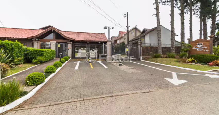 Casa em condomínio fechado com 4 quartos à venda na Avenida Edgar Pires de Castro, 540, Hípica, Porto Alegre