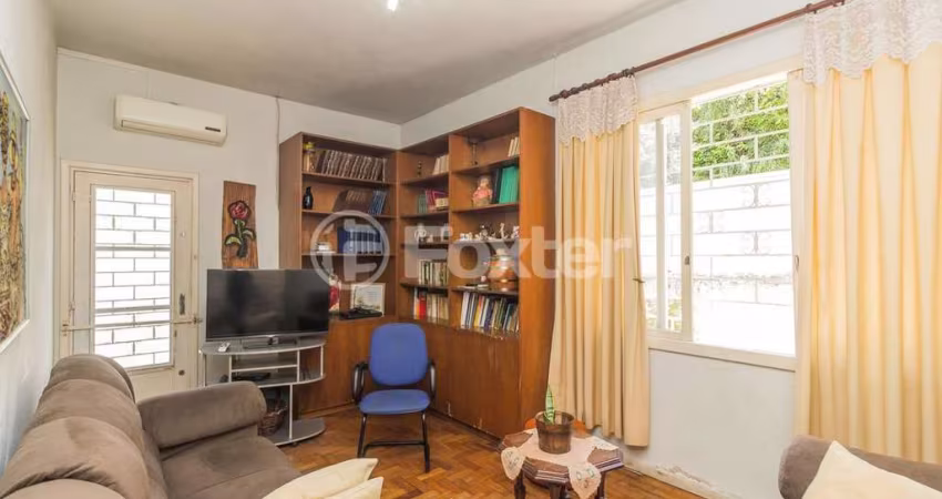 Casa com 4 quartos à venda na Avenida Guido Mondin, 757, São Geraldo, Porto Alegre