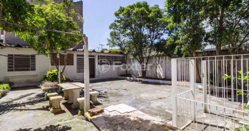 Casa com 3 quartos à venda na Rua Doutor Oscar Bittencourt, 338, Menino Deus, Porto Alegre
