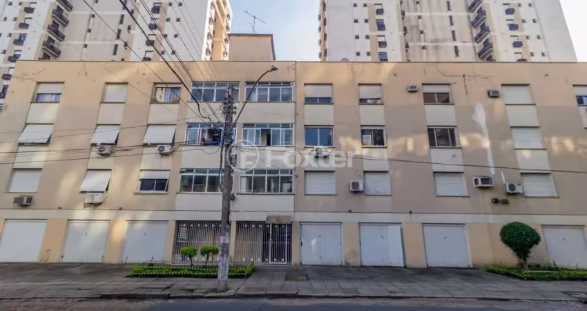 Apartamento com 3 quartos à venda na Rua Geraldo Souza Moreira, 360, Passo da Areia, Porto Alegre