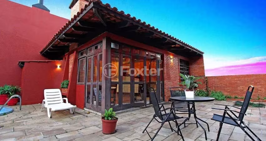 Casa com 4 quartos à venda na Rua Professor Fernando Carneiro, 287, Três Figueiras, Porto Alegre
