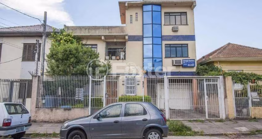 Prédio com 2 salas à venda na Rua Germano Hasslocher, 254, Azenha, Porto Alegre
