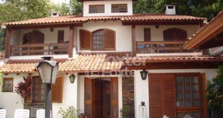 Casa com 3 quartos à venda na Rua Luzitana, 617, Higienópolis, Porto Alegre
