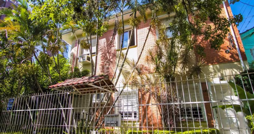 Casa com 7 quartos à venda na Rua Faria Santos, 355, Petrópolis, Porto Alegre
