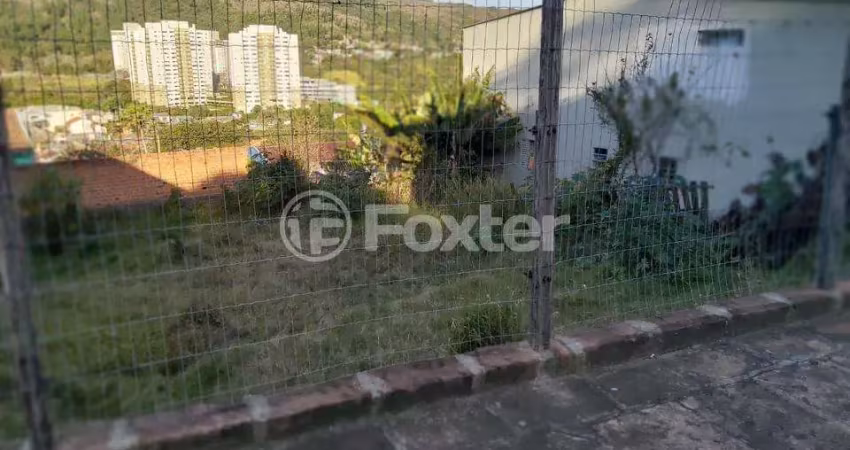 Terreno à venda na Rua Eduardo Gerhardt, 226, Jardim Carvalho, Porto Alegre