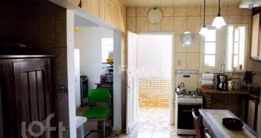 Apartamento com 3 quartos à venda na Avenida Protásio Alves, 3277, Petrópolis, Porto Alegre