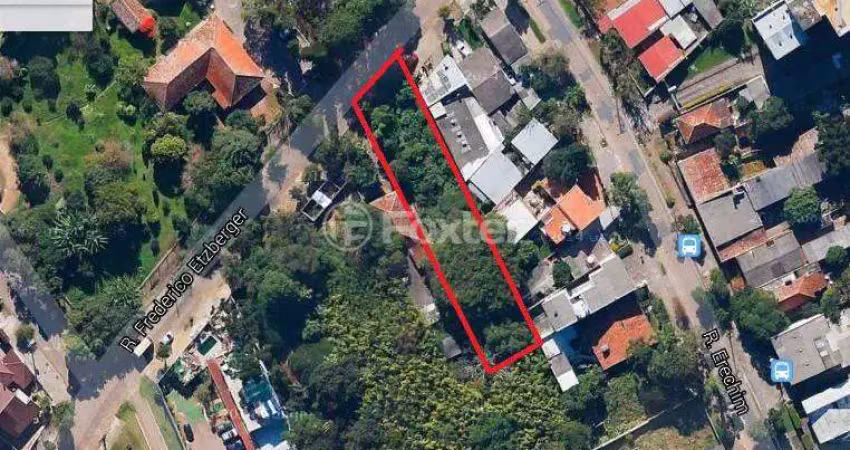 Terreno à venda na Rua Frederico Etzberger, 616, Nonoai, Porto Alegre