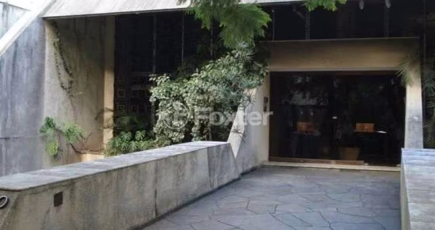 Casa comercial com 3 salas à venda na Rua Pedro Chaves Barcelos, 1020, Boa Vista, Porto Alegre