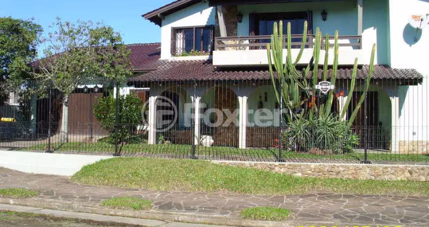 Casa com 5 quartos à venda na Rua Sargento Geraldo Santana, 177, Centro, Tramandaí