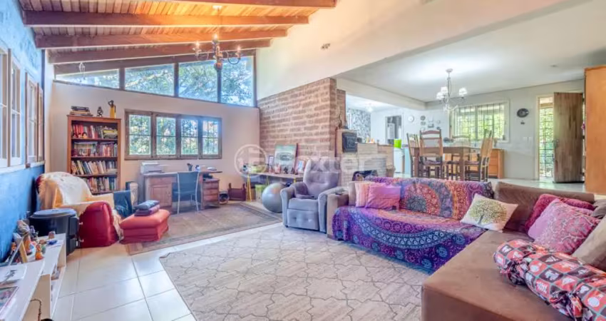 Casa com 3 quartos à venda na Avenida Professor Oscar Pereira, 6832, Belém Velho, Porto Alegre