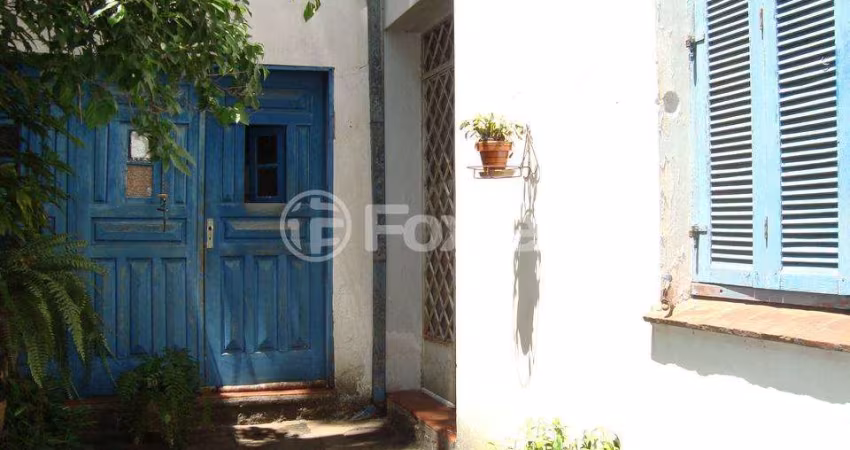 Casa comercial com 2 salas à venda na Avenida Taquara, 10, Petrópolis, Porto Alegre