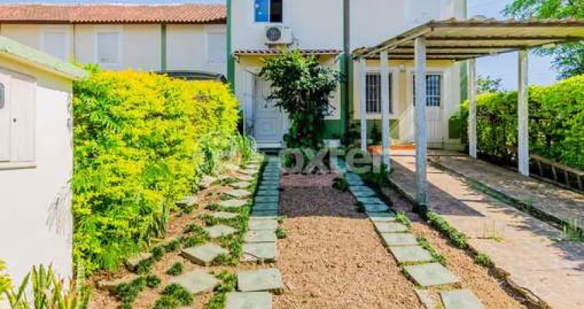 Casa com 2 quartos à venda na Avenida Juca Batista, 3527, Hípica, Porto Alegre