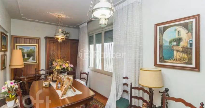 Casa com 4 quartos à venda na Rua Alfa, 129, Três Figueiras, Porto Alegre