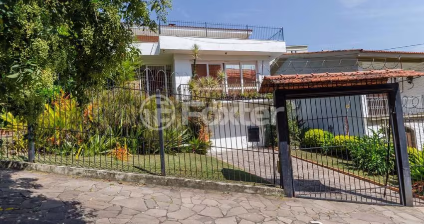 Casa com 5 quartos à venda na Rua Miguel Couto, 745, Menino Deus, Porto Alegre