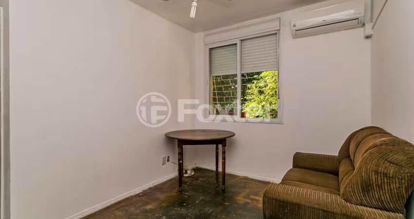 Apartamento com 2 quartos à venda na Rua Doutor João de Deus Vaz da Silva, 75, Santo Antônio, Porto Alegre