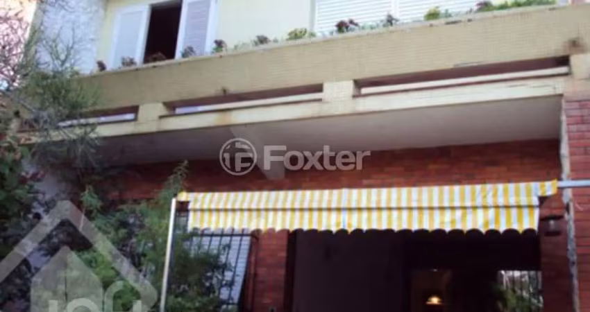 Casa com 3 quartos à venda na Rua Coronel Feijó, 603, São João, Porto Alegre