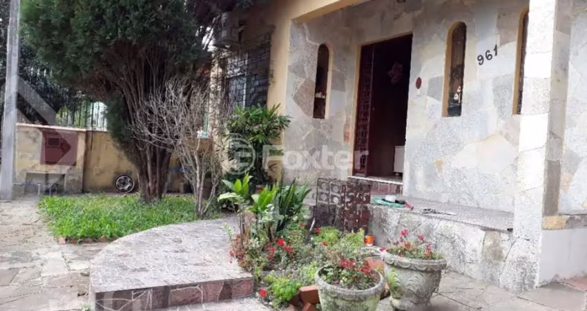 Casa com 3 quartos à venda na Rua Vidal Barbosa, 961, Sarandi, Porto Alegre