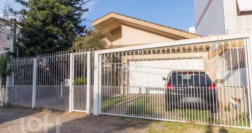 Casa com 4 quartos à venda na Rua Walt Disney, 25, São Sebastião, Porto Alegre