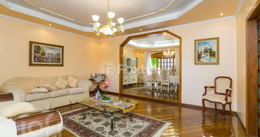 Casa com 5 quartos à venda na Rua Dona Adda Mascarenhas de Moraes, 578, Jardim Itu Sabará, Porto Alegre