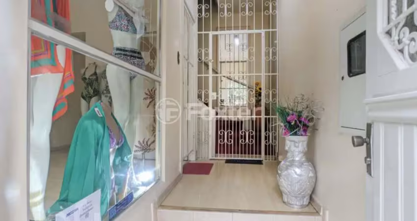 Casa com 2 quartos à venda na Rua Santana, 693, Santana, Porto Alegre