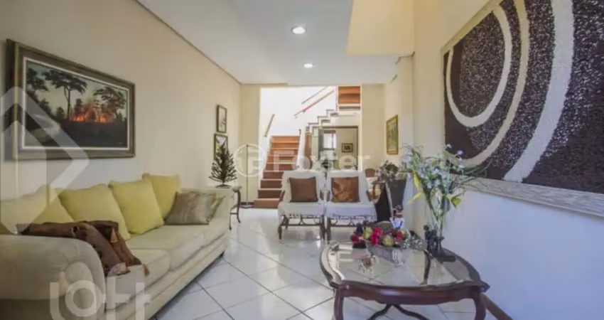 Casa com 4 quartos à venda na Rua Veríssimo Rosa, 306, Jardim Botânico, Porto Alegre