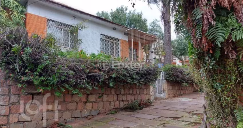 Casa com 3 quartos à venda na Rua Batista Xavier, 116, Partenon, Porto Alegre