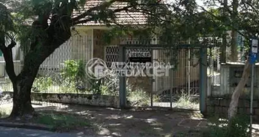 Casa com 3 quartos à venda na Avenida Alberto Pasqualini, 992, Jardim Itu Sabará, Porto Alegre